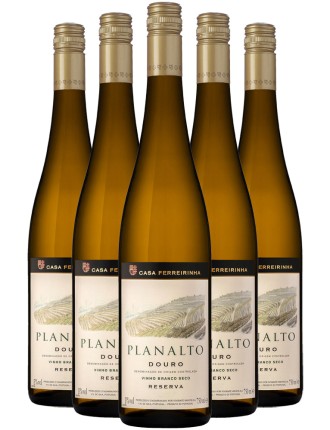 Limited Time Offer Casa Ferreirinha Planalto Douro Branco Reserva 2022 Hot New Item